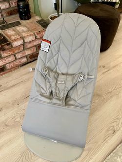 Baby bouncer