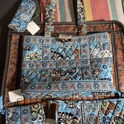 Vera Bradley Bali Blue 4 Pc Set Tic Tac Tote Wallet Cosmetic Case NWT