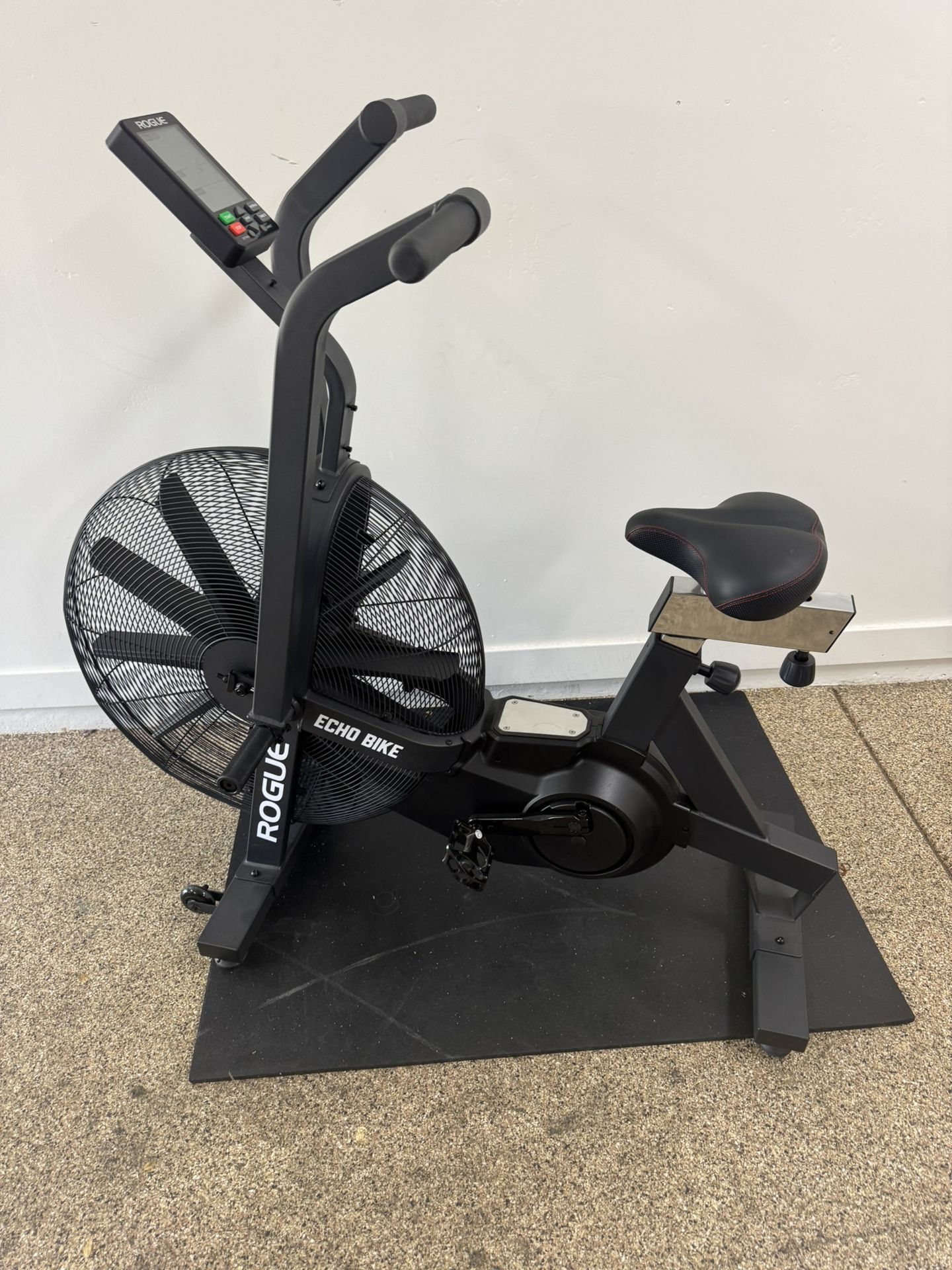 Rogue Echo Bike V3 (Newest Model/Console)