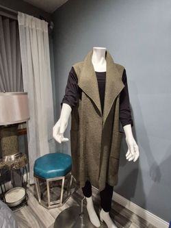 TAHARI  , olive green, long line vest.