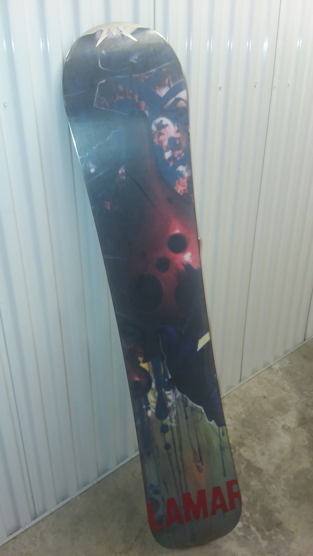 Lamar Snowboard 149 with Flow Bindings