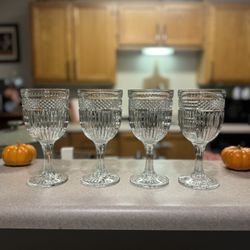 Vintage Libbey Glass Radiant Water Goblets (5) Diamond & Lines Discontinued