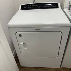 Whirlpool Dryer Machine