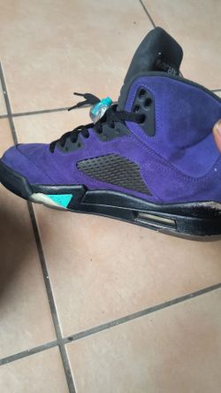 Jordan 5s Size 9