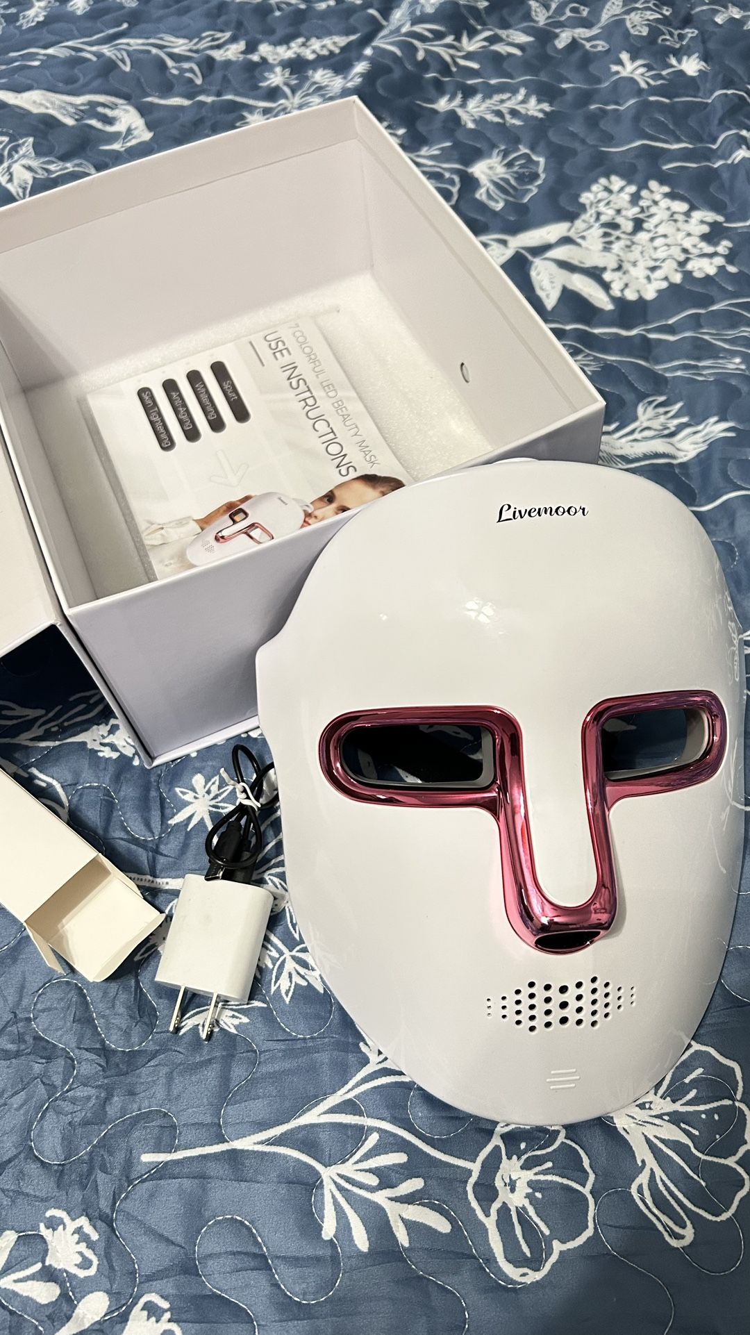 Led Face Mask Light Therapy 7 Color Led Light Therapy by LiveMoor
