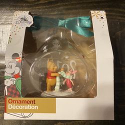 2017 Disney Store Christmas Ornament