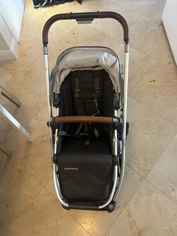 Uppababy cruz stroller
