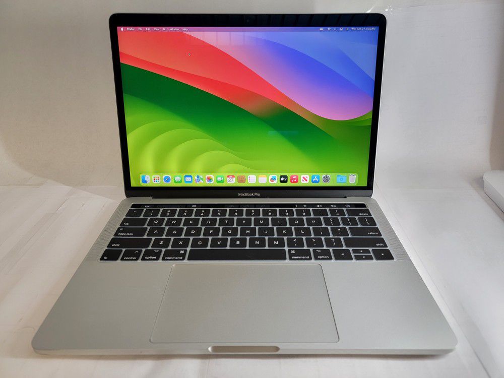 2018 Apple MacBook Pro 13" Retina Laptop Core i5/ 16GB/ 256GB SSD Sonoma Touch Bar #5129
