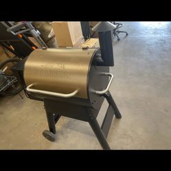 NEW GRILLS BBQ SMOKERS GRIDDLE CHARCOAL PELLET PROPANE TRAEGER AND MORE I have ALL your 4th of July needs Grills outdoor furniture pools and more!!’ I
