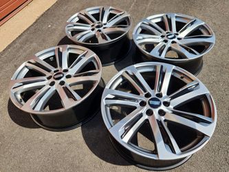 24" Cadillac Escalade oem wheels