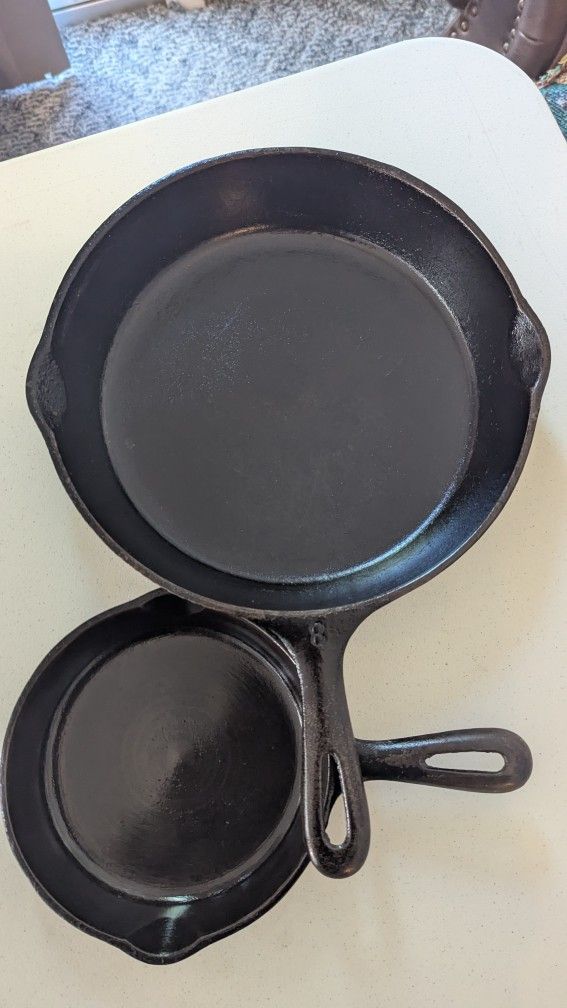 101/2" & 61/2" Two Cast Iron Skillets