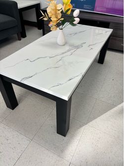 New 3 pk  set cocktail table set$179 Nuevo juego de mesitas $179