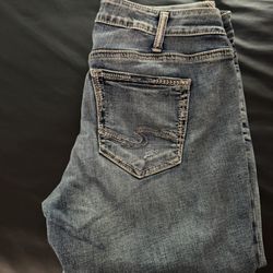Women’s Silver Jeans Size 32