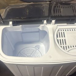 Twin Tub Washing Machine.   lavadora