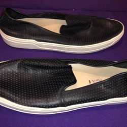 VIA SPIGA ITALIAN LEATHER SNEAKERS SIZE 7.5