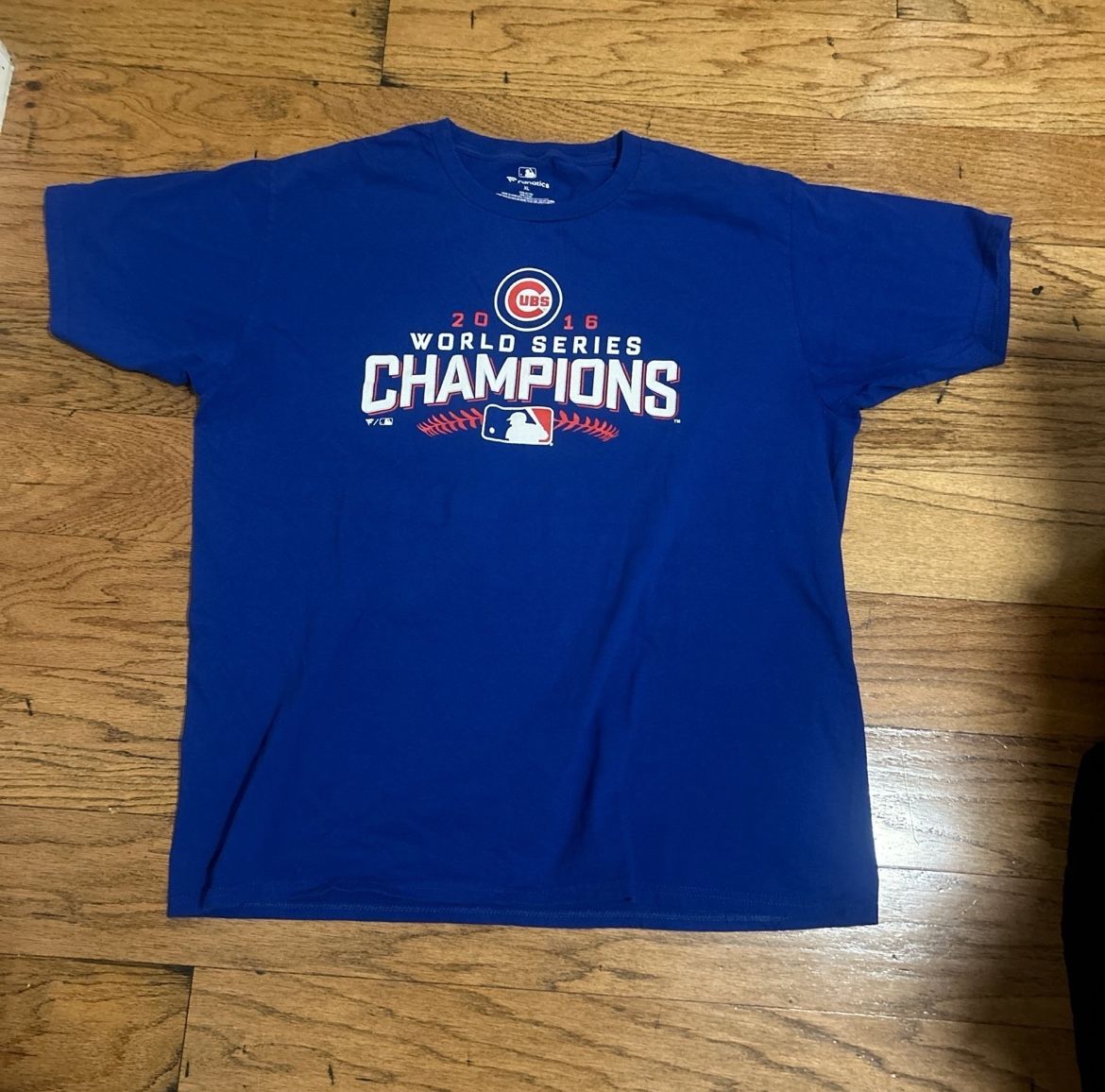 2016 MLB World Series Champions Chicago Cubs Shirt!