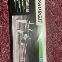 Pittsburgh 8 in Digital Caliper 