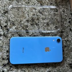 iPhone XR Unlocked With 100 Percentage Battery 