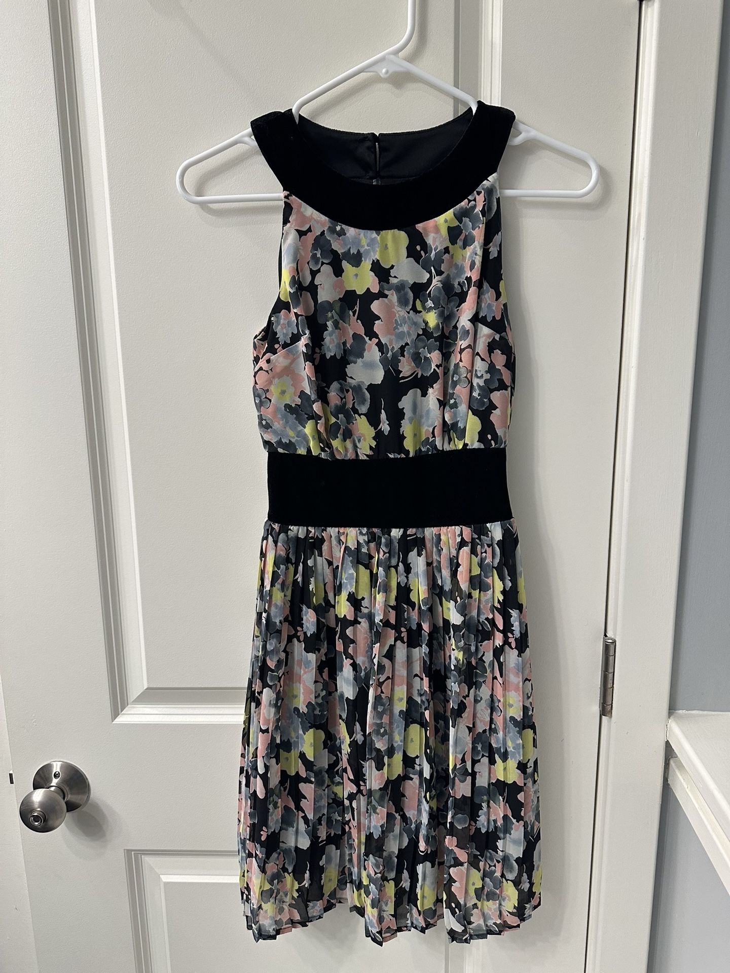 Xhilaration Floral Dress size XS