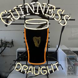 Guinness Draft Beer Neon Sign Light Bar Mancave Garage Irish Pub LOCAL PICKUP