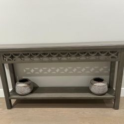 Premium Console Table With Two Decorative Items