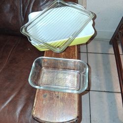 3 Piece Glass Cooking Set In Like New Cond 