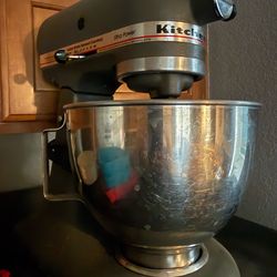 KitchenAid 10-speed 6 qt mixer