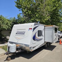 Lance Travel Trailer-2014-Lance-$18,000