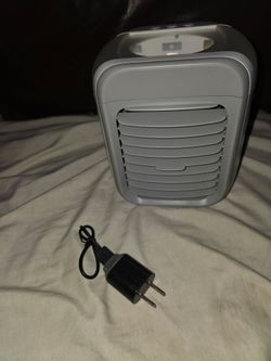 Small a/c Blaux brand