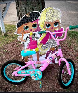 LOL Surprise girls bike, 16-inch wheel, Pink with  2 posters of lol Surprise girls (pre-owned)