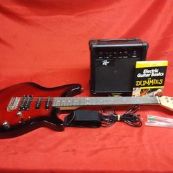 Electric Guitar Amplifier And Accessories 