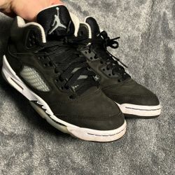 Jordan 5 Moonlights Size 4Y