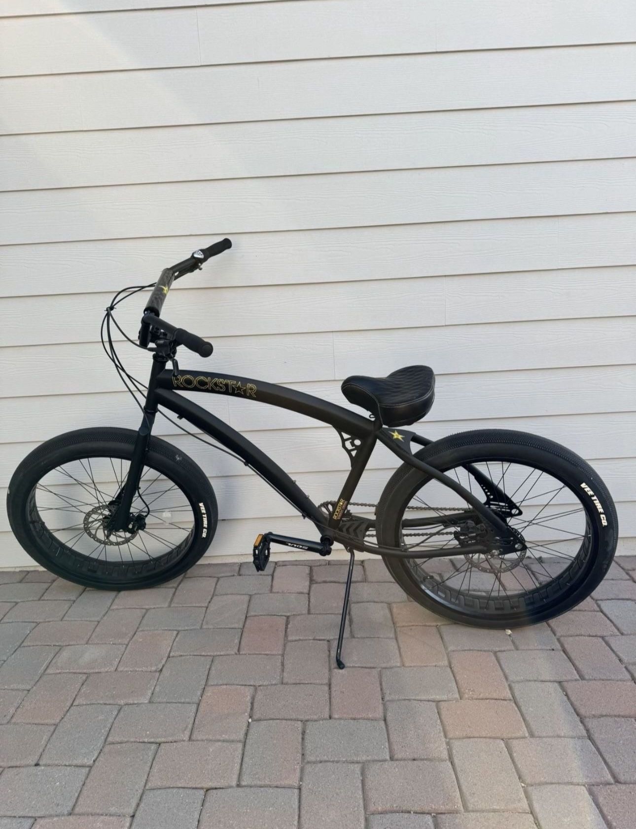 Soul Stomper Rockstar Beach Cruiser