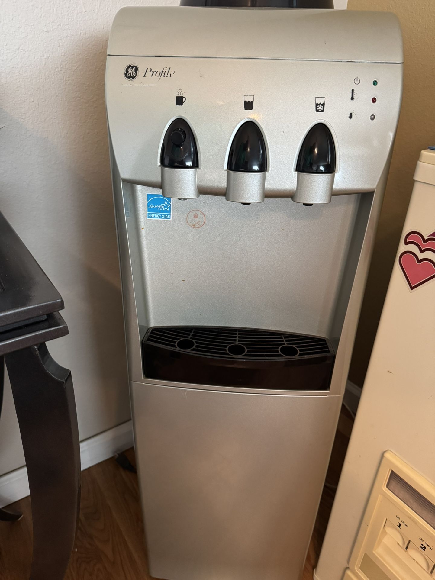 GE Profile Water Dispenser