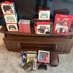 Nintendo Switch OLED Bundle