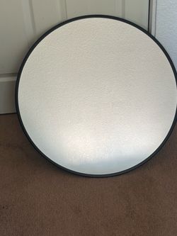 Round Mirror with Black Frame 28in