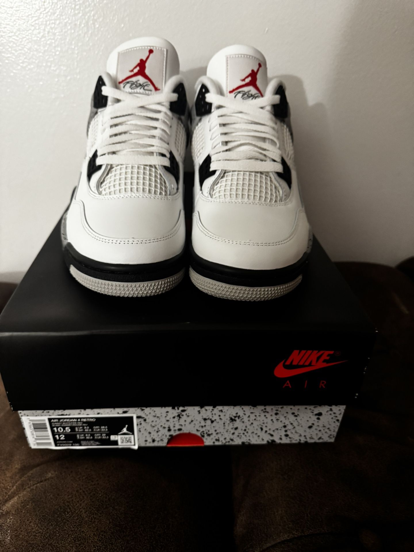 Jordan Retro 4 Cement 