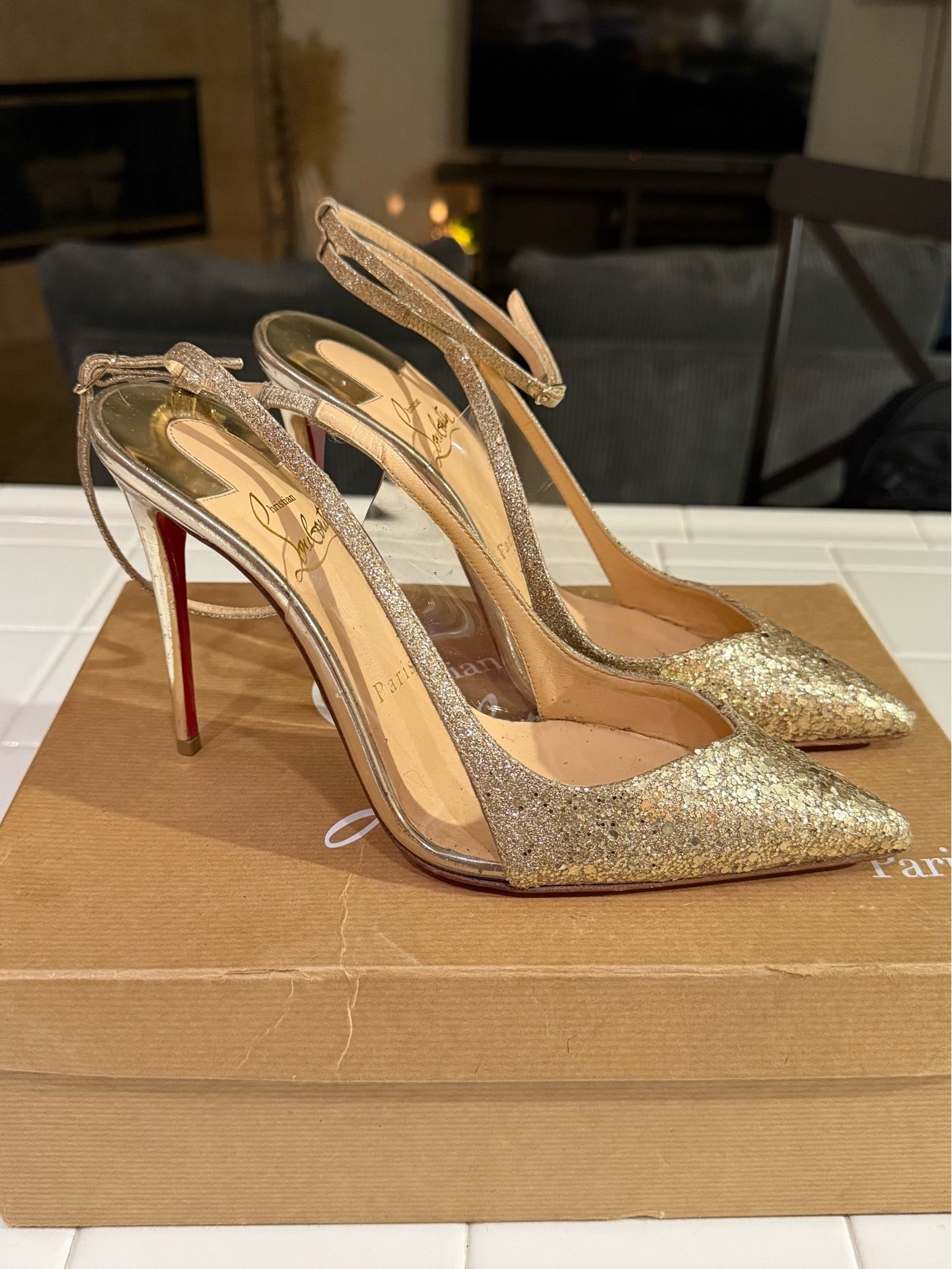 Christian Louboutin Optichoc 100 Glitter Platine EUC/PVC Heels Size 37.5