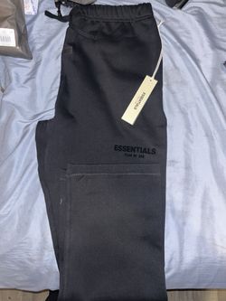 Esssntial Sweatpants