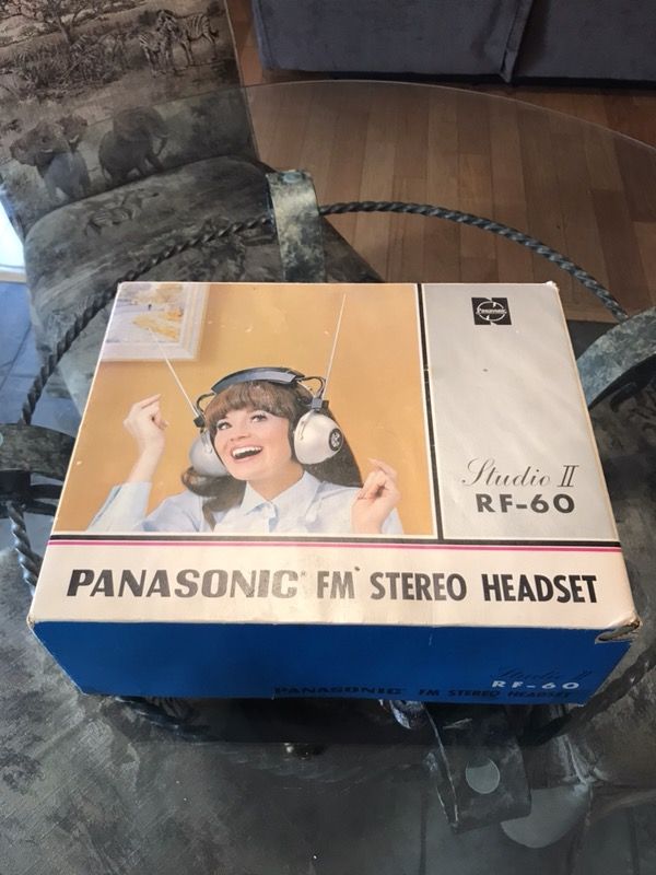 Panasonic Studio II (2) RF-60