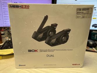 Motorcycle Bluetooth communication system with mesh intercom dual