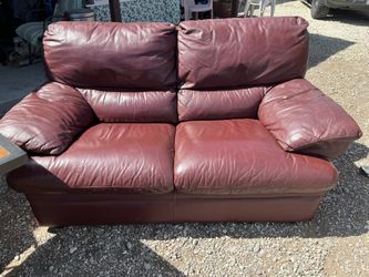 Leather Coutches