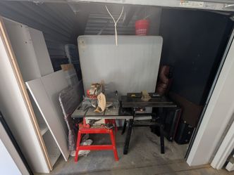 Saws and Router table