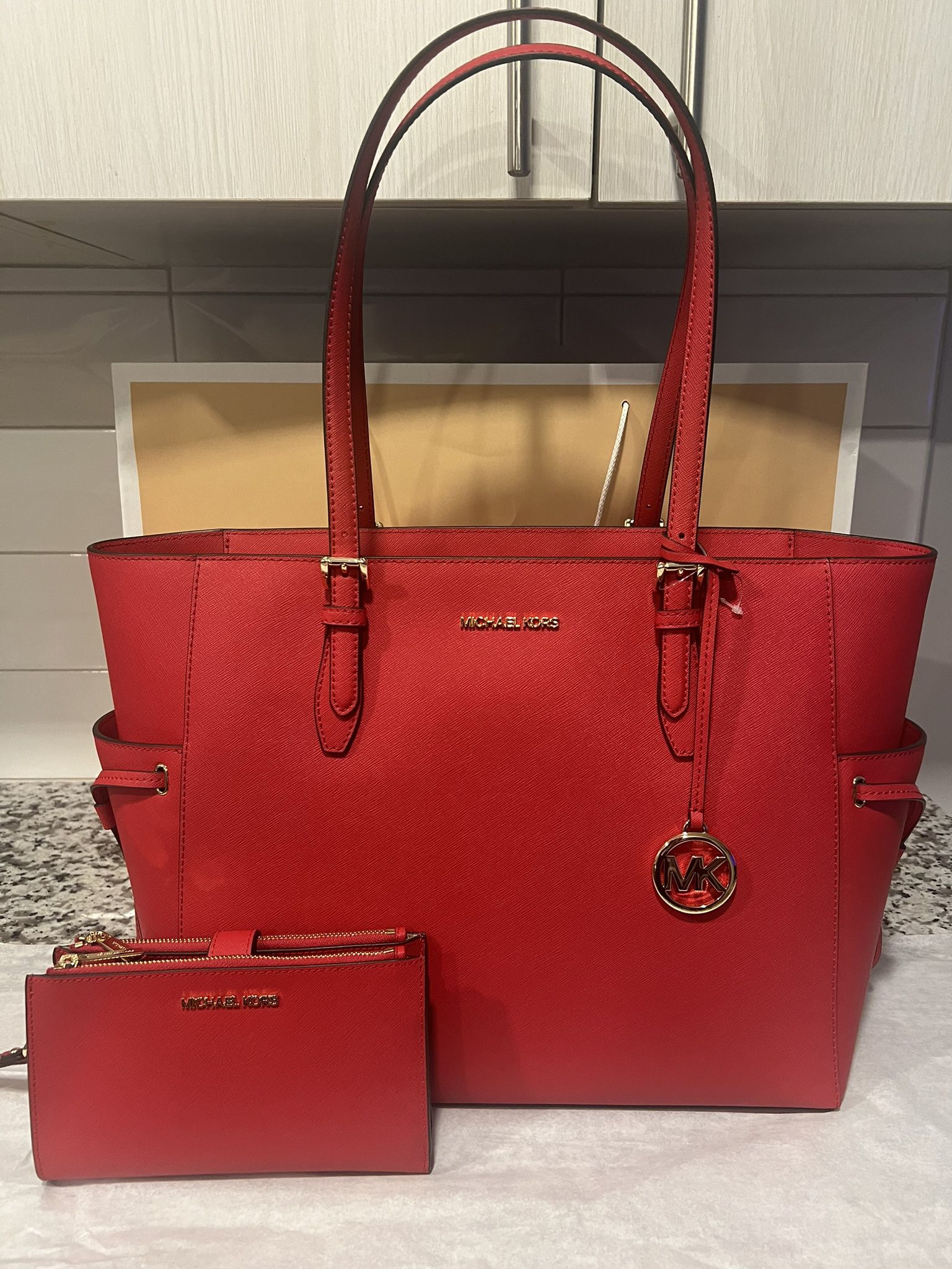 Michael Kors Large Travel Tote With Matching Wristlet