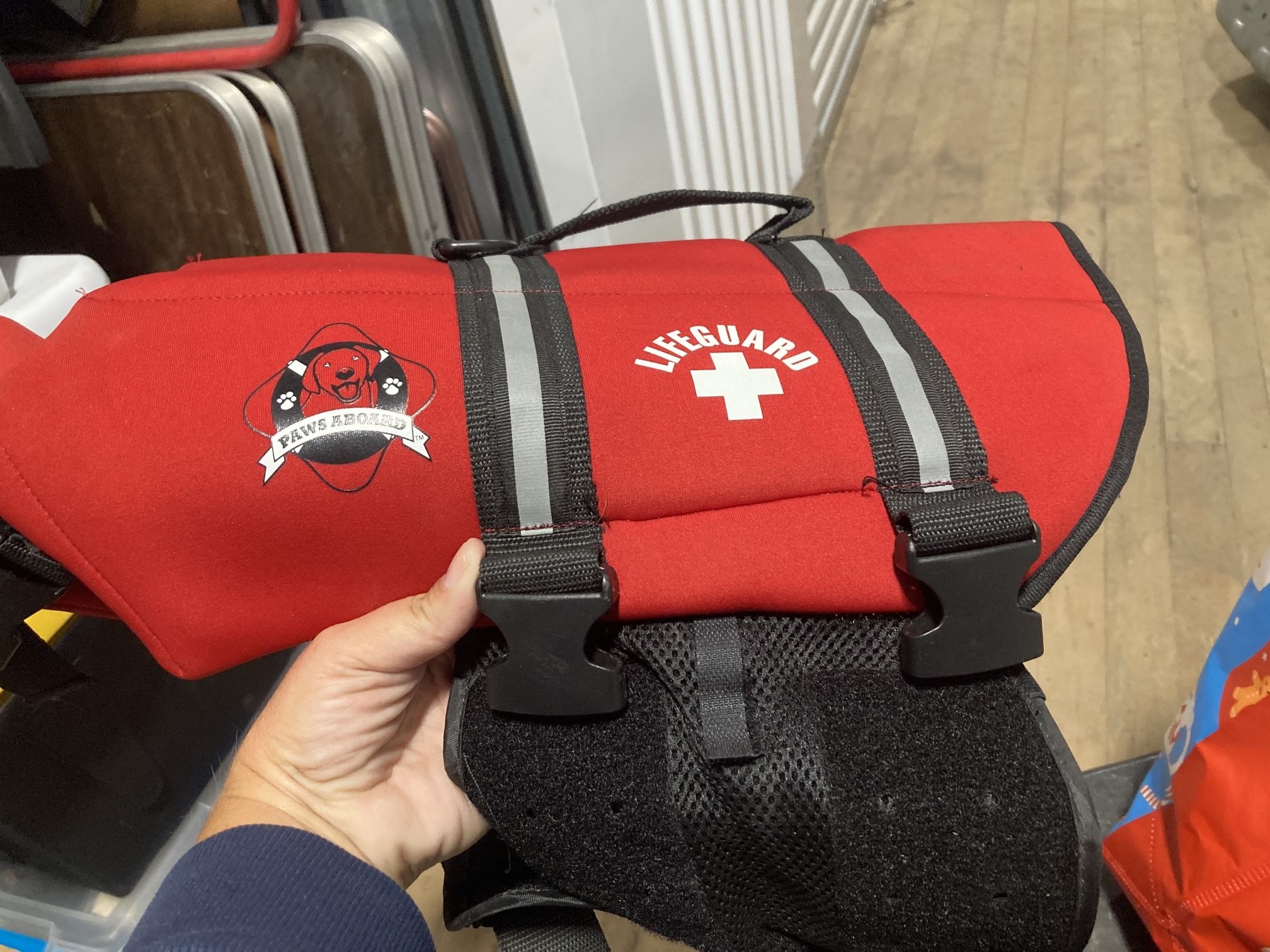 Size Medium Dog Life Vest For Swimming 