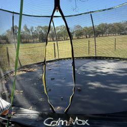 Trampoline 