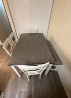 Dining Table with 4 White Chairs