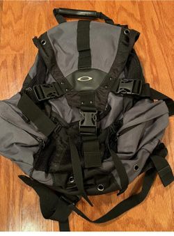 Oakley Icon Tactical 2.0 Backpack Sheet Metal Back Pack Military Hiking Nylon