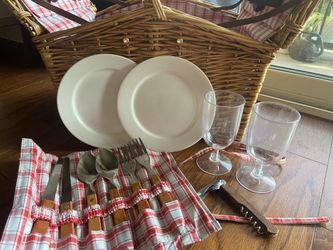 Picnic Basket for 2 Set