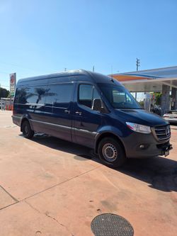 2021 Mercedes-Benz Sprinter 2500